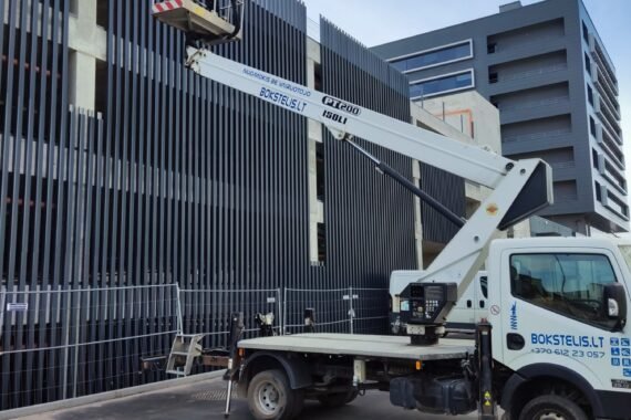 Skardinimo darbus galime atlikti netgi labai aukštai