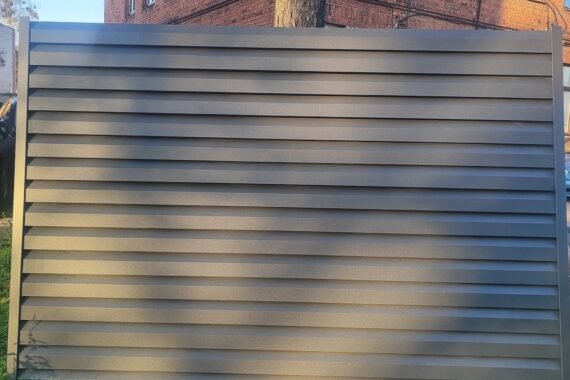 Eglutės tipo tvora 1,80 m aukščio