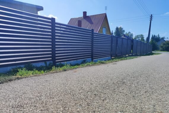 1,60m aukščio žaliuzinė tvora